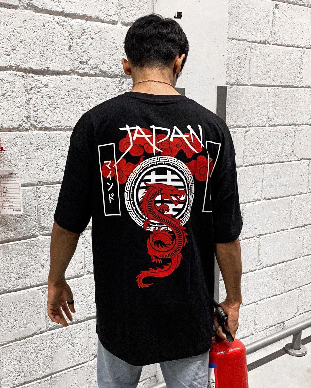 TOKYO Black Oversized T-Shirt